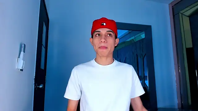 Sebax Young online show from 03-11-26, 08:37