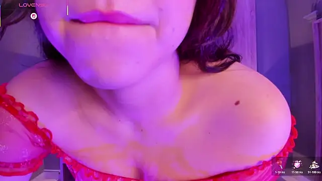 emma fhox online show from 10-28-25, 02:26