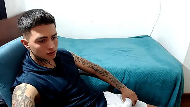 santii ss online show from 09-21-25, 03:46