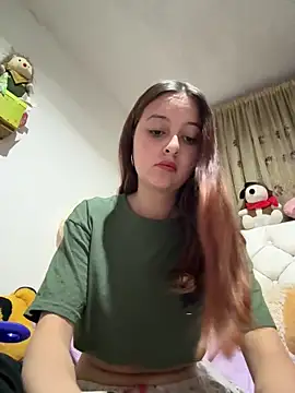 Snapshot of esmeralda_diamond69 chatting on 02-05-26, 04:17 esmeralda diamond69 online show from 02-05-26, 04:17