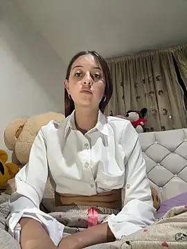 Snapshot of esmeralda_diamond69 chatting on 02-12-26, 05:13 esmeralda diamond69 online show from 02-12-26, 05:13