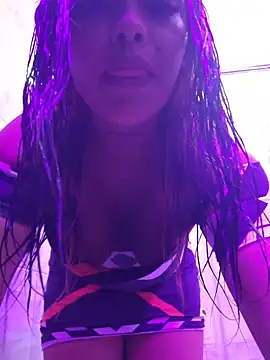 Yessica Lopezz online show from 11-08-25, 02:34