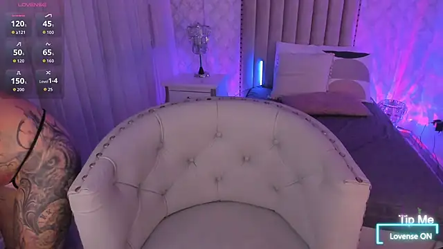 Yourwishisme val online show from 11-18-25, 03:34