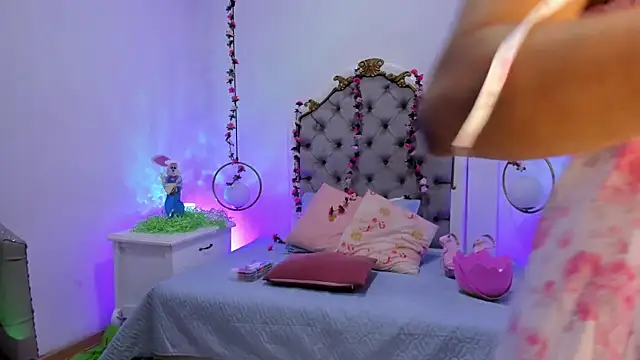 Yourwishisme val online show from 03-28-26, 07:57