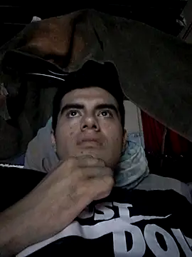 Ortiz3404 online show from 10-21-25, 03:51