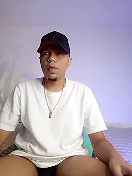 asmodeo 33 online show from 01-10-26, 04:53