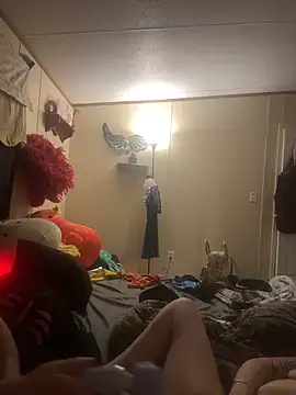 Snapshot of daddyLeeandprincessmarie chatting on 11-04-25, 10:58 daddyLeeandprincessmarie online show from 11-04-25, 10:58