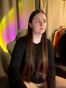 Cuty Kitty online show from 10-11-25, 05:44