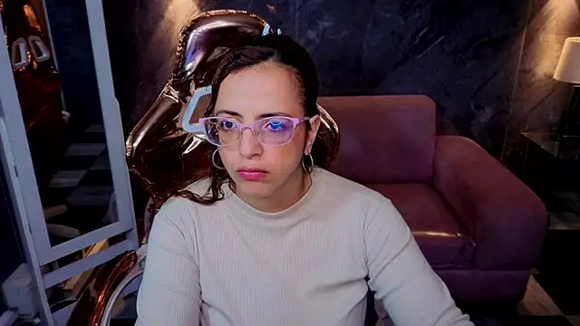  Evoni b online show from 11-24-25, 07:35