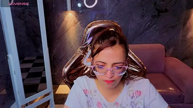  Evoni b online show from 11-27-25, 12:40