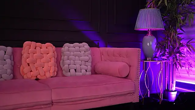 OdetteMason online show from 03-12-26, 06:08