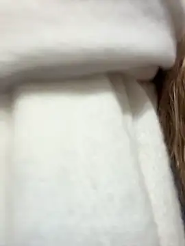 Snapshot of Bikergirl_97 chatting on 11-21-25, 12:48 Bikergirl 97 online show from 11-21-25, 12:48