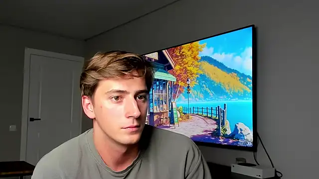 DaniHort online show from 10-31-25, 04:19