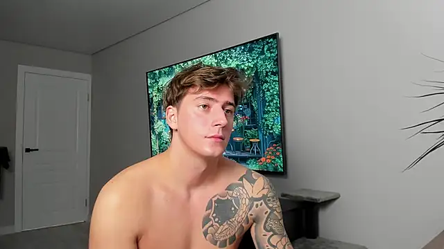 DaniHort online show from 02-26-26, 07:51