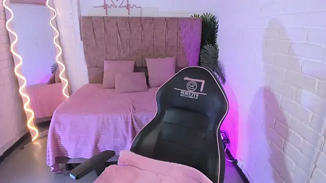 juanita tay online show from 12-05-25, 11:30