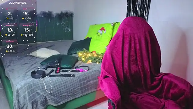 Snapshot of MilanaSkyingg chatting on 12-15-25, 01:48 MilanaSkyingg online show from 12-15-25, 01:48