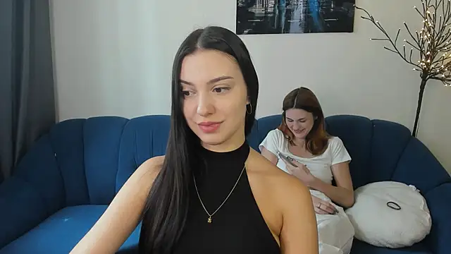 Snapshot of elza_rose chatting on 07-08-26, 09:25 elza rose online show from 07-08-26, 09:25