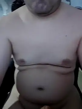 usedseller online show from 12-21-25, 03:30