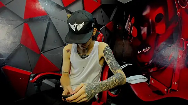 StraightBoy Nick online show from 11-22-25, 11:59