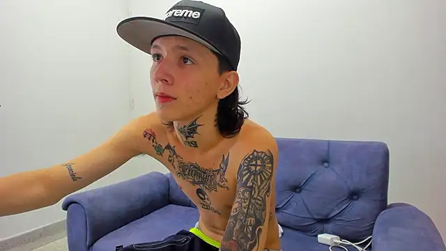 StraightBoy Nick online show from 03-10-26, 05:34