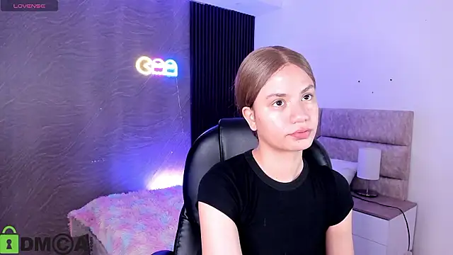 Arinextdoor online show from 02-28-26, 03:29