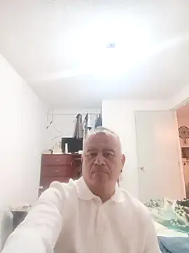 cuntico online show from 10-30-25, 04:58