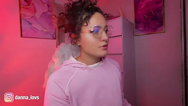 Snapshot of Dannaa_Lovs chatting on 05-15-26, 10:33 Dannaa Lovs online show from 05-15-26, 10:33