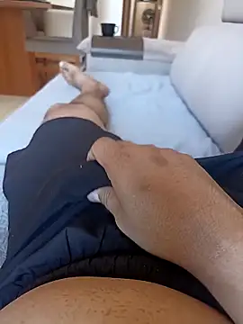 HighbrowThicket online show from 12-19-25, 01:18