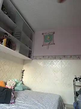 Snapshot of PinkyFairy chatting on 05-10-26, 11:48 PinkyFairy online show from 05-10-26, 11:48
