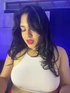 EmilyNoir1 online show from 05-17-26, 11:56