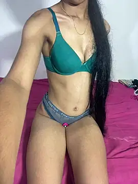 Snapshot of chandiqueen chatting on 03-31-26, 09:53 chandiqueen online show from 03-31-26, 09:53