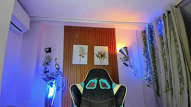 Darwin mayo online show from 03-24-26, 05:29