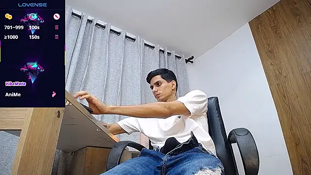 Sebalexis7 online show from 11-22-25, 03:38