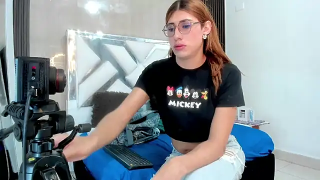 karen matwell online show from 12-02-25, 01:55