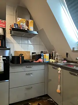 SweetTeenGirl online show from 09-26-25, 08:29