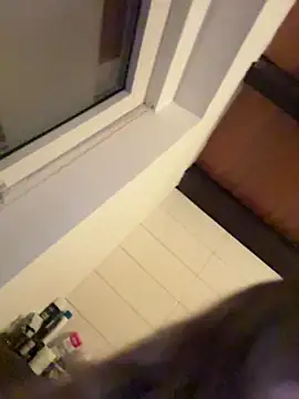 SweetTeenGirl online show from 11-12-25, 03:01