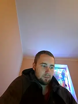 Snapshot of Vladyslav30 chatting on 12-18-25, 09:43 Vladyslav30 online show from 12-18-25, 09:43