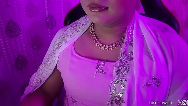 Snapshot of Bimbowati chatting on 04-03-26, 06:17 Bimbowati online show from 04-03-26, 06:17