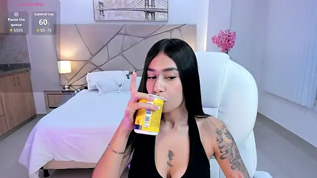 miranda crawfor online show from 02-24-26, 04:32