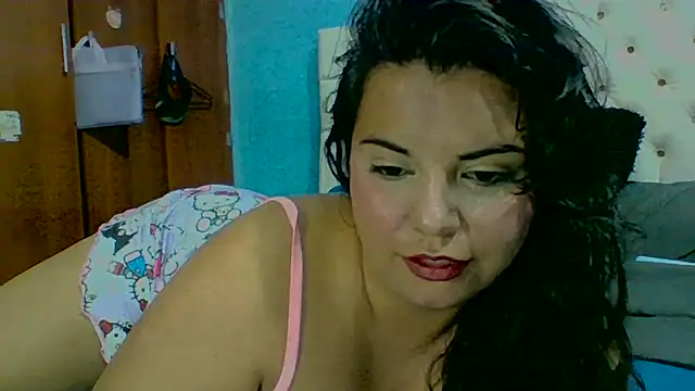 SamiBoobsxx online show from 09-19-25, 05:09