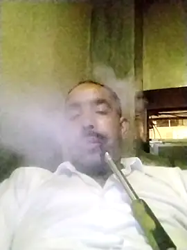 Snapshot of salimbasha chatting on 11-06-25, 09:48 salimbasha online show from 11-06-25, 09:48