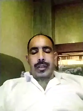 Snapshot of salimbasha chatting on 11-10-25, 08:19 salimbasha online show from 11-10-25, 08:19