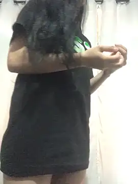 Snapshot of ashleyy20 chatting on 02-20-26, 05:24 ashleyy20 online show from 02-20-26, 05:24