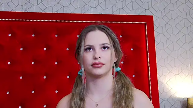 Ellsa Jean  online show from 11-21-25, 03:38