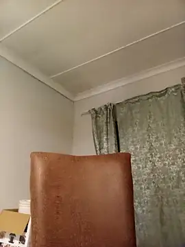 Snapshot of BlamedSimple chatting on 12-16-25, 10:37 BlamedSimple online show from 12-16-25, 10:37