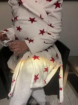 eli5566 online show from 10-05-25, 12:09