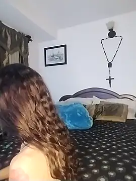 Snapshot of yenami chatting on 09-18-25, 04:25 yenami online show from 09-18-25, 04:25