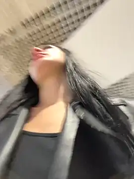 MiraReach online show from 10-02-25, 04:08