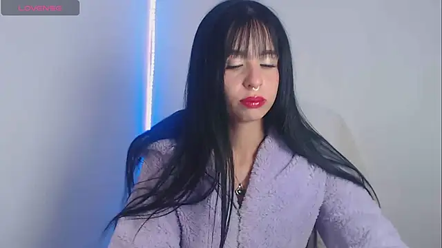 Lia  1 online show from 10-13-25, 11:49