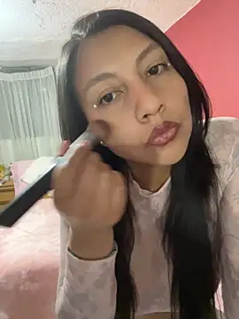 Bamby milflatina online show from 09-18-25, 12:01